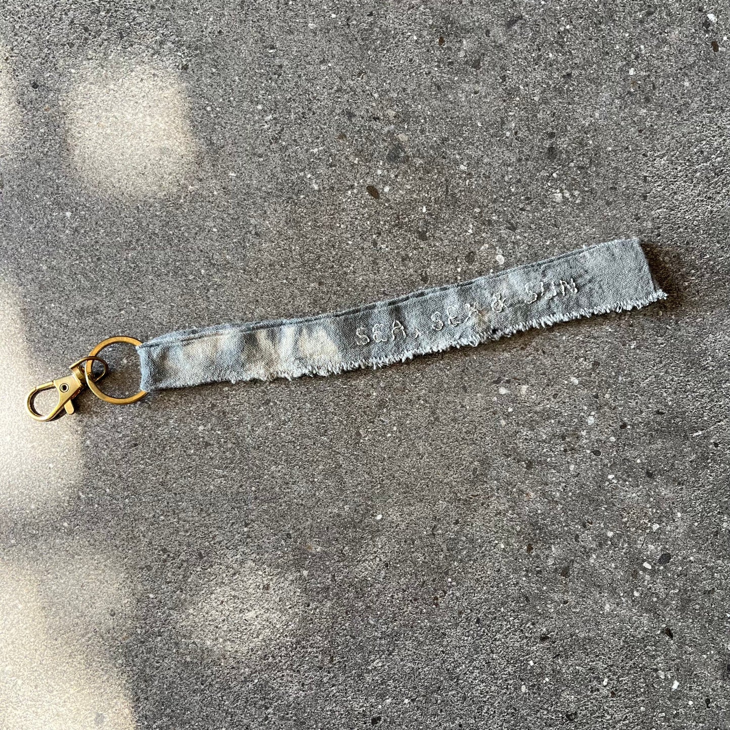 Porte-clefs upcycling « Sea, sex & sun »