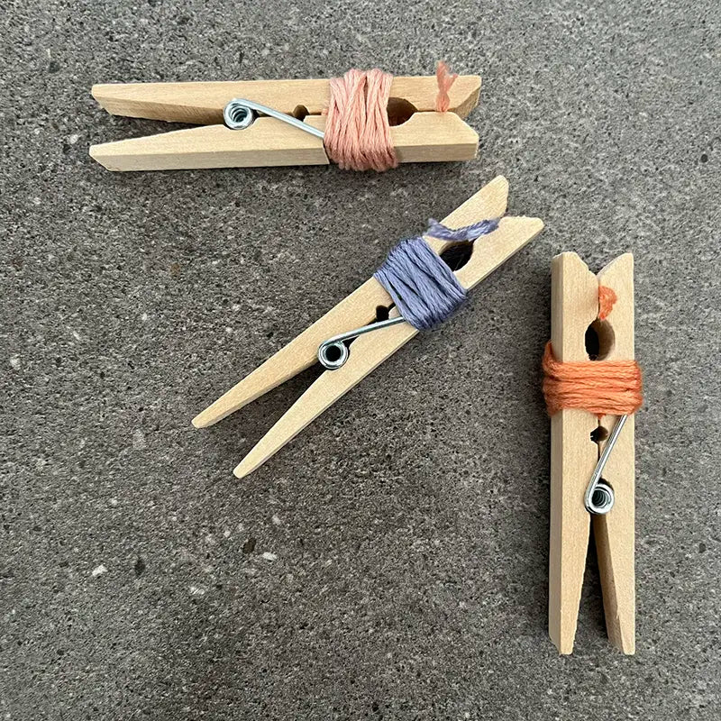 poupée coloris fils broderie